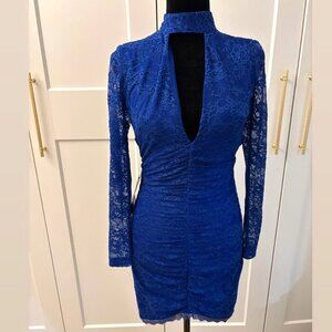 Bebe lace bodycon dress